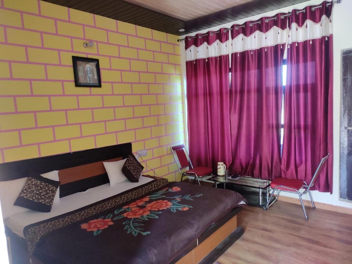 Hotel Deepraj, Kausani Ngoại thất bức ảnh
