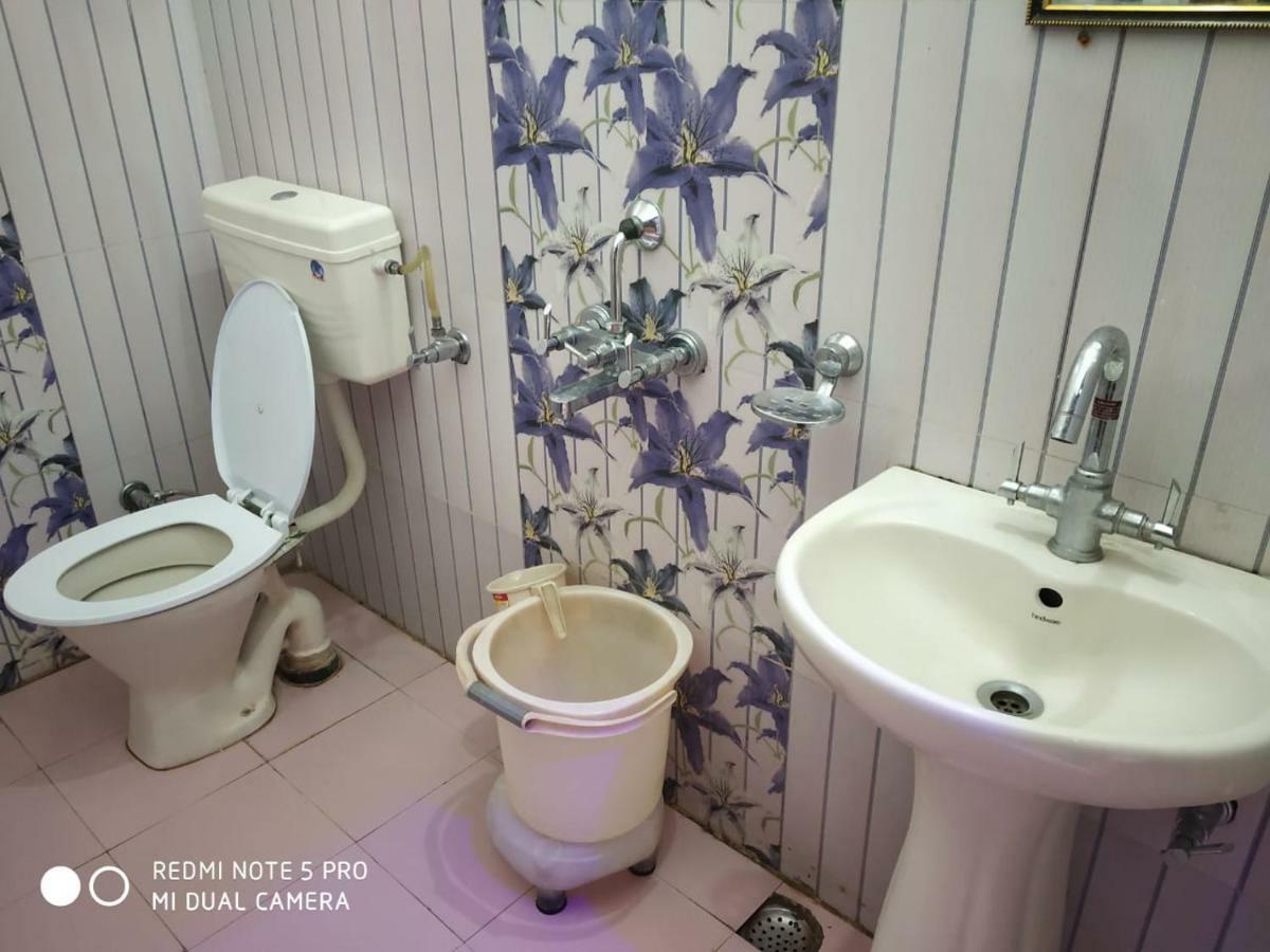 Hotel Deepraj, Kausani Ngoại thất bức ảnh
